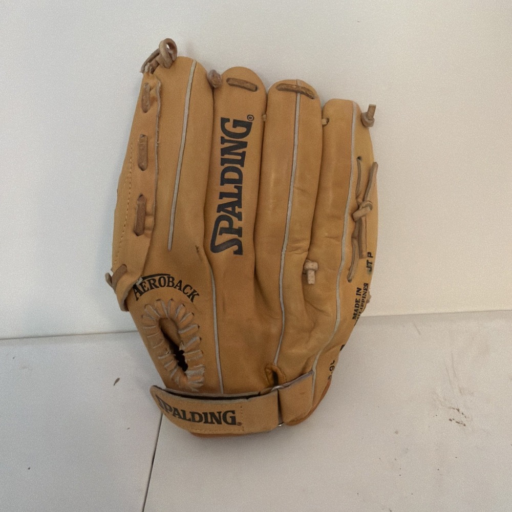 Spalding STS20 Baseball Glove. Top Grain Leather. Aeroback. Stadium Series